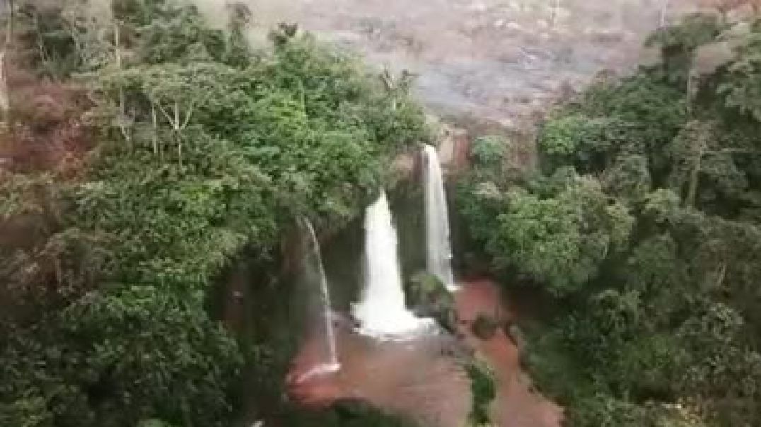 Les chutes de TOUTOUBOU à Nganli en République Centrafricaine