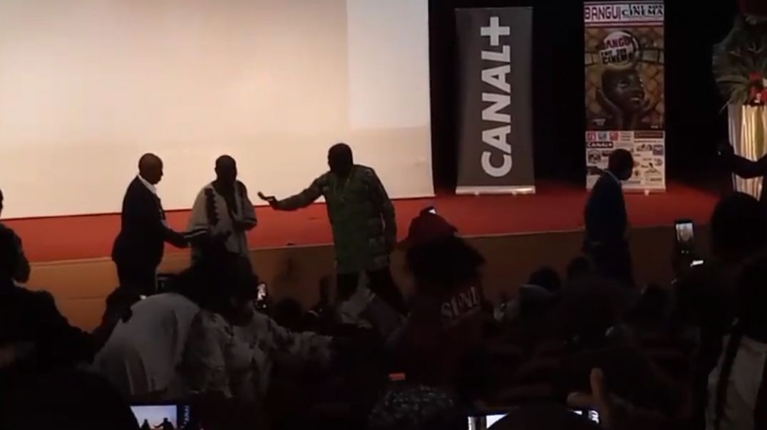 ⁣Spectale de Dr. Wech au Festival Bangui Fait son Cinéma (Nov 2021)