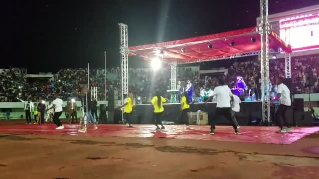 Beachman au concert de Flavour à Bangui (2ème partie)