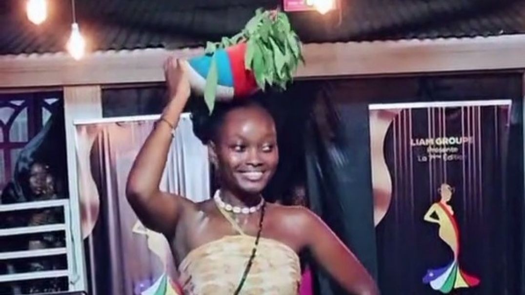 Élection Miss Centrafrique 2025 passage en tenue traditionnelle des 35 candidates